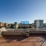 Condominio London